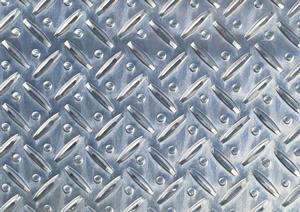 建設現場の作業効率を最大化！安全性も確保するクレーン・吊るし機の最適な選び方